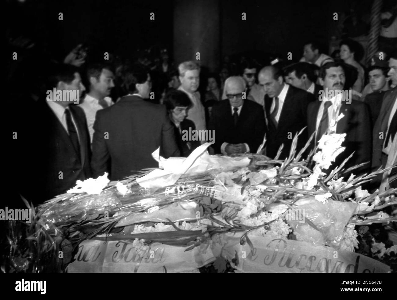 Italian President Sandro Pertini, center, attend the funerals of ...