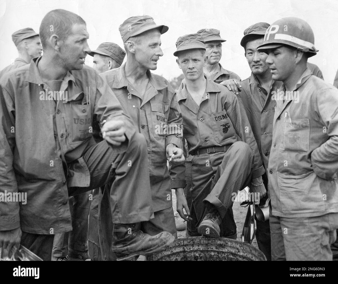 U.S. prisoners during the Korean War are Released. From left to right ...