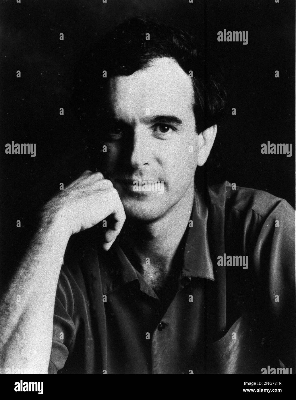 Cartoonist Garry Trudeau poses in 1990. (AP Photo Stock Photo - Alamy