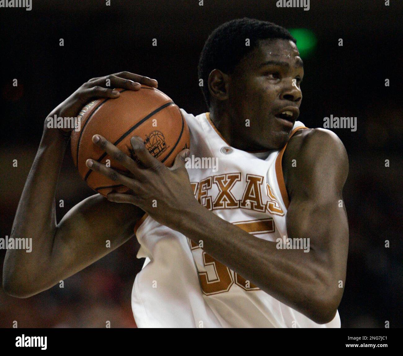 Texas forward Kevin Durant (35) is shown during first half action in their college basketball game Friday, Nov. 10, 2006, in Austin, Texas. (AP Photo/Harry Cabluck) Stock Photo