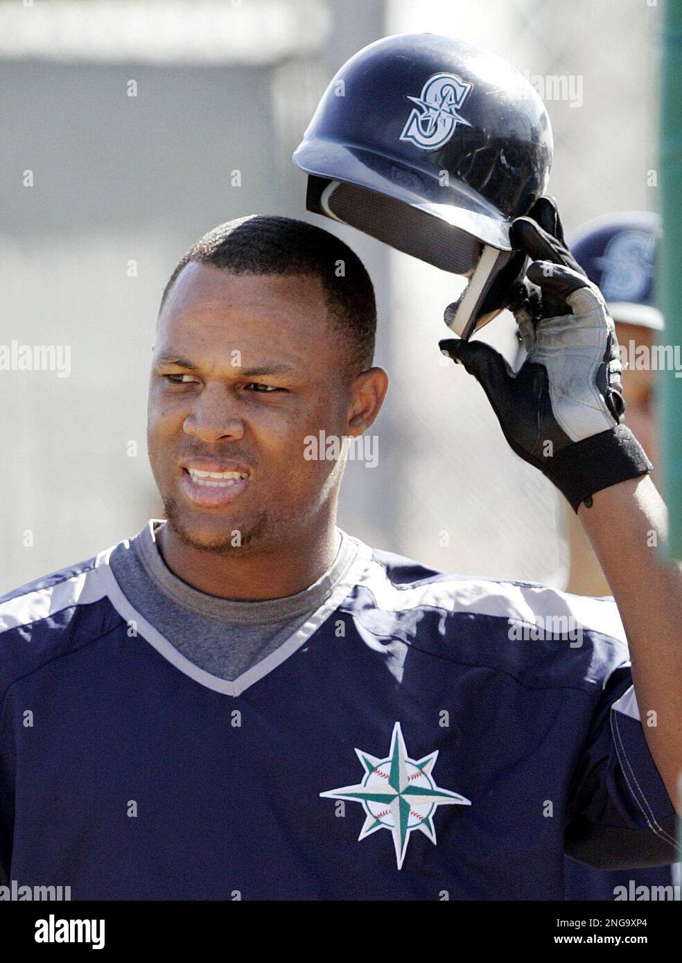 Seattle Mariners' Adrian Beltre gets ready for batting practice at