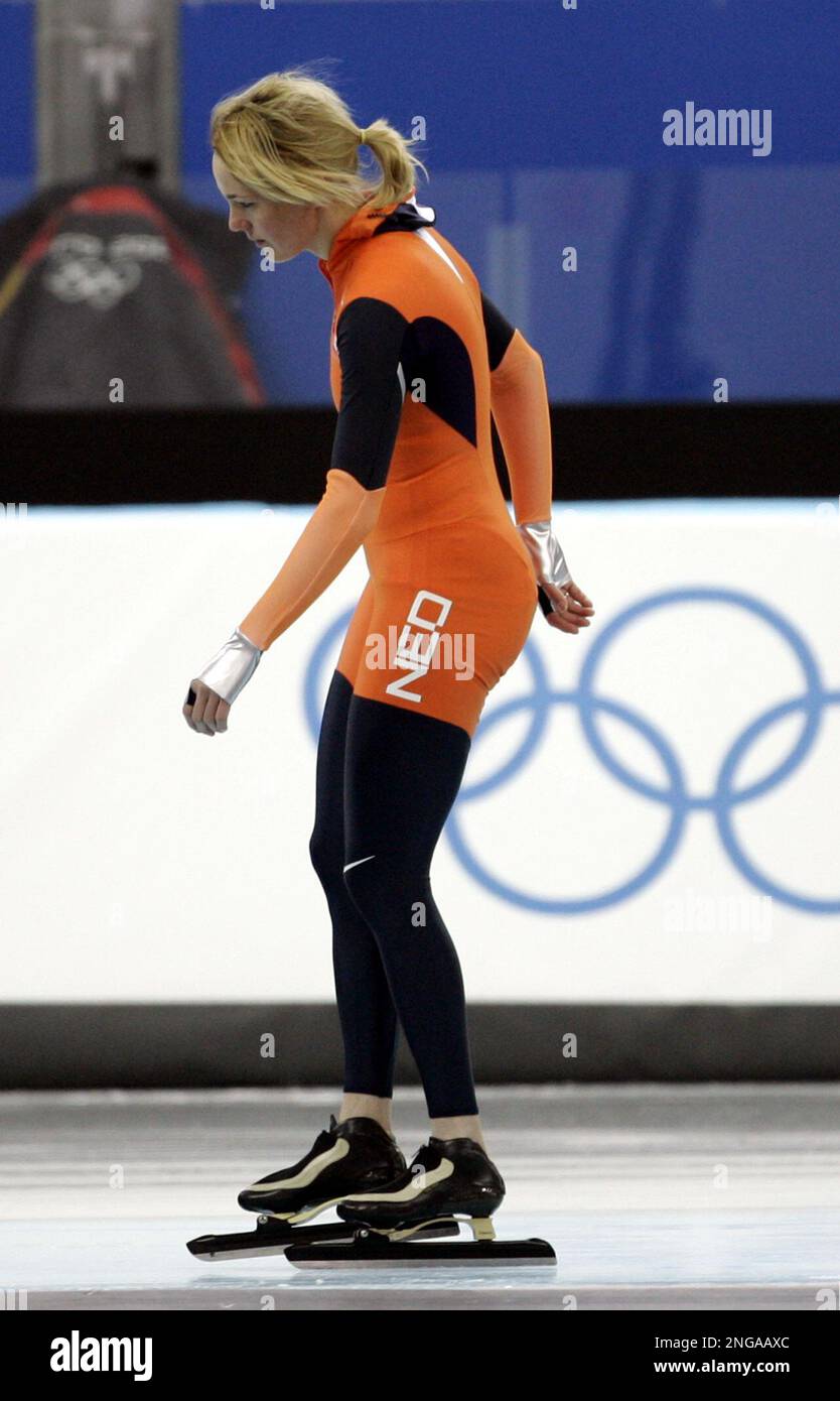 Marianne Timmer of the Netherlands reacts after being disqualified for false starting during the women's 500 meter speedskating at Oval Lingotto during the 2006 Winter Olympics in Turin, Italy on Tuesday, Feb. 14, 2006. (AP Photo/Matt Dunham) Stock Photo