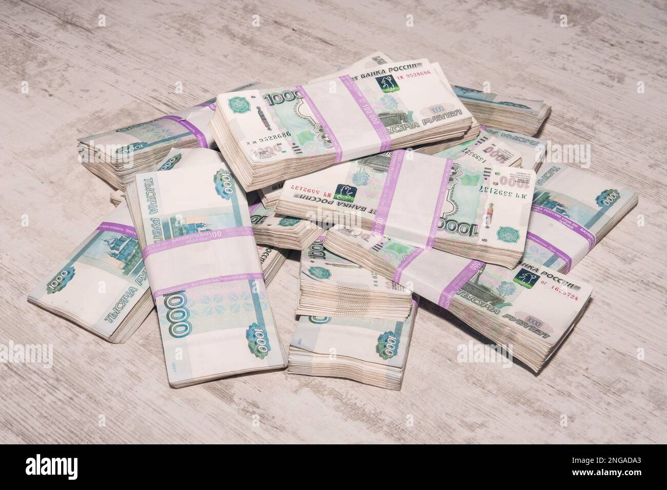 HOW MUCH IS 1 000 RUBLES visual data 4