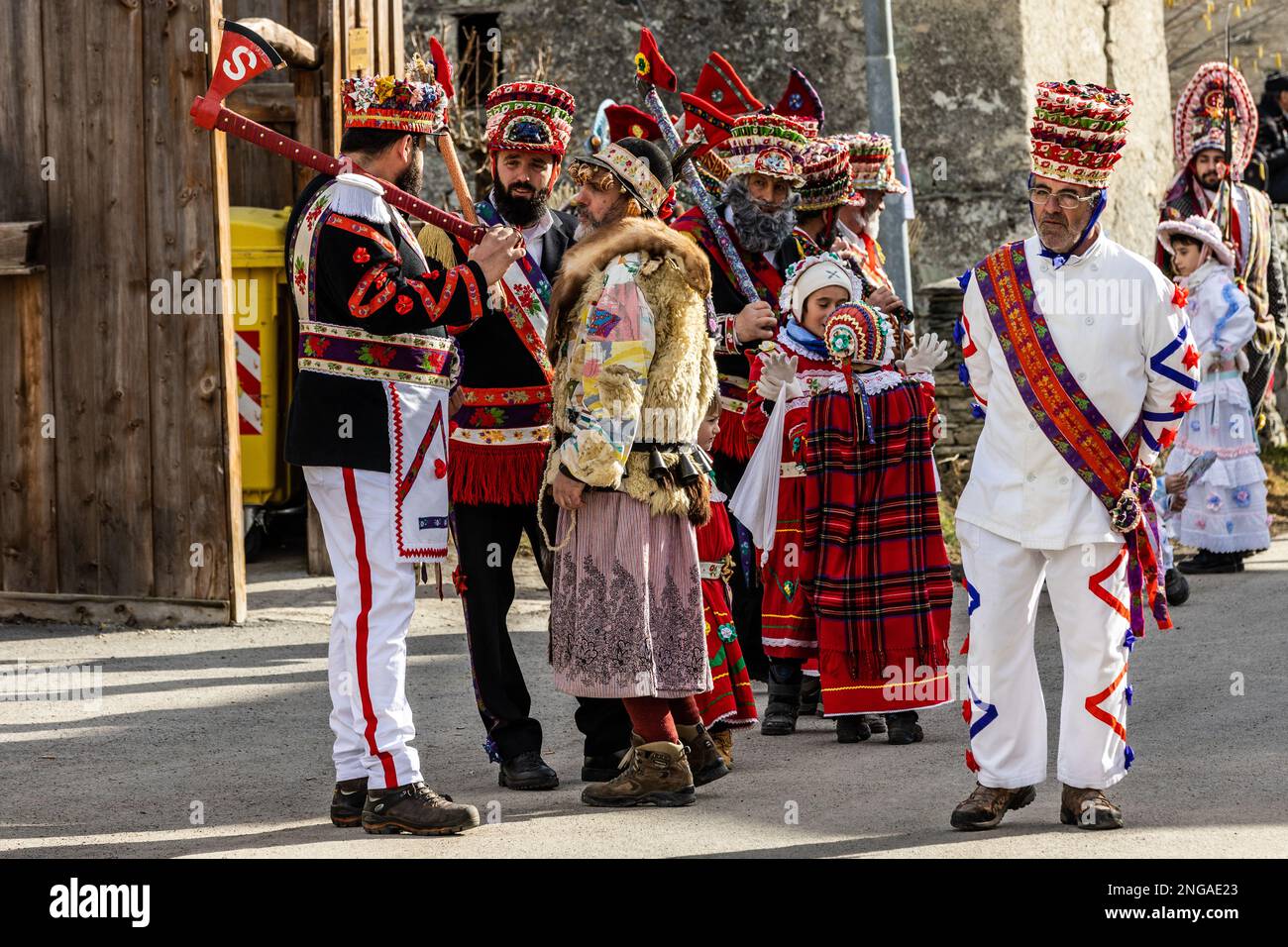 Costume traditionnel occitan shop