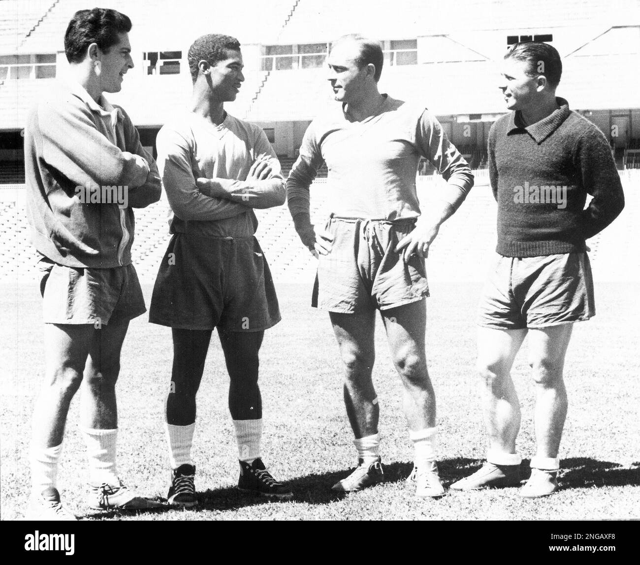 Argentine and Real Madrid star Alfredo Di Stefano, second right, poses