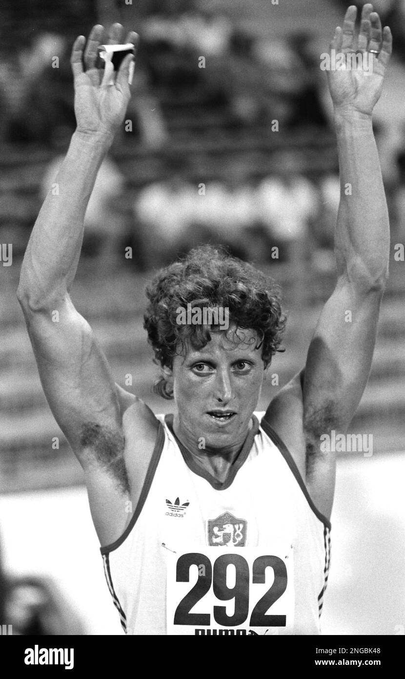 einen-neuen-weltrekord-im-800-meter-lauf-stellte-die-tschechin-jarmila