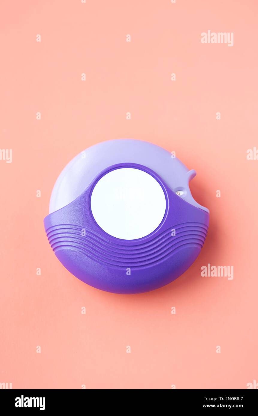 Asthma inhaler prevent asthma attack. Aerosol for inhalation, treatment