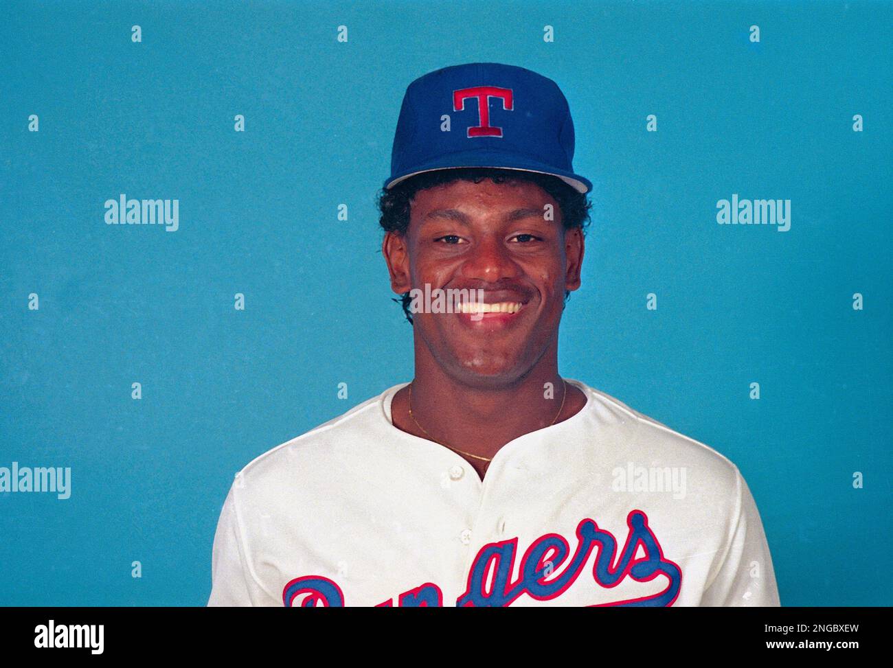 Texas Rangers outfielder Sammy Sosa is seen in March 1989. (AP