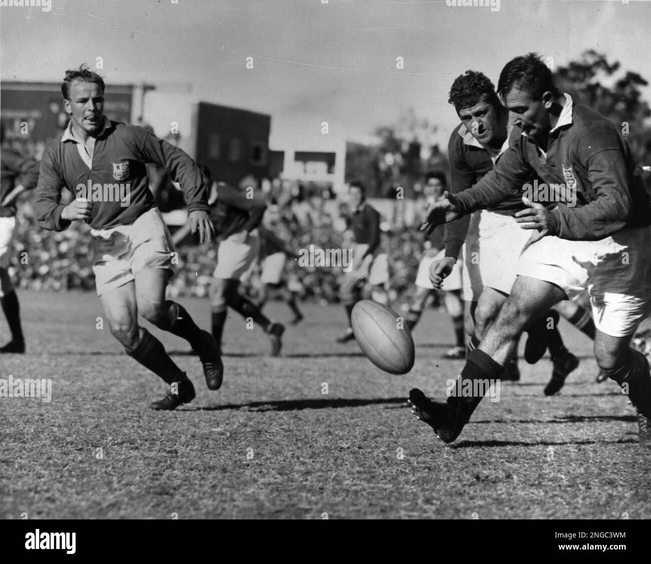 Photo Ancienne Rugby - Dickie Jeeps England And Wales Captain 1959