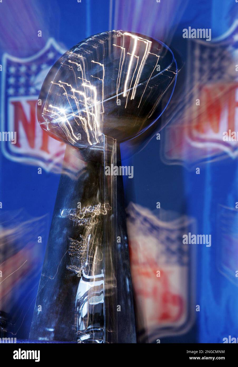 Vince Lombardi Trophy Replica, Super Bowl 52, LII Philadelphia Eagles