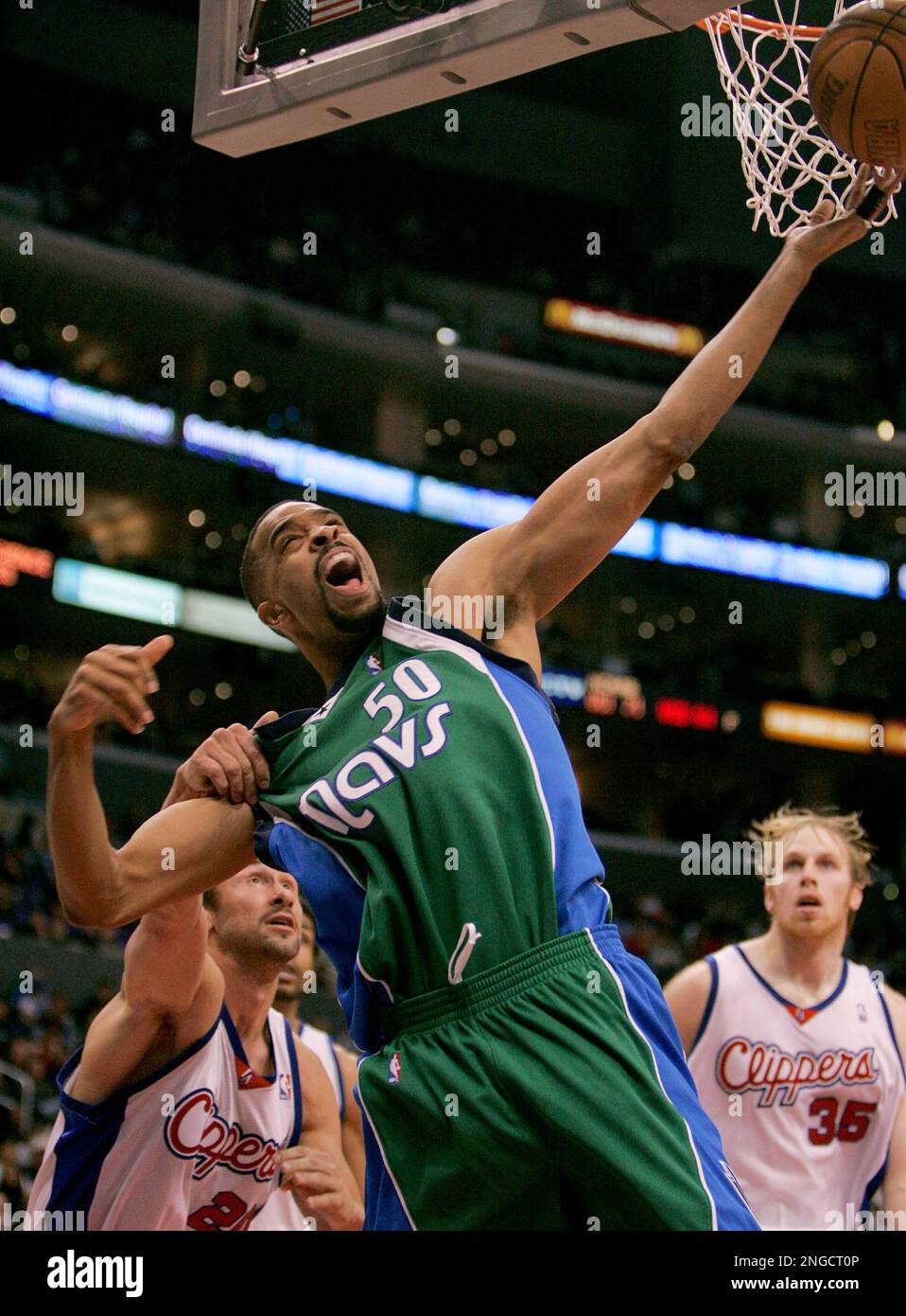 Marko Jaric of the Los Angeles Clippers during 101-88 victory over News  Photo - Getty Images