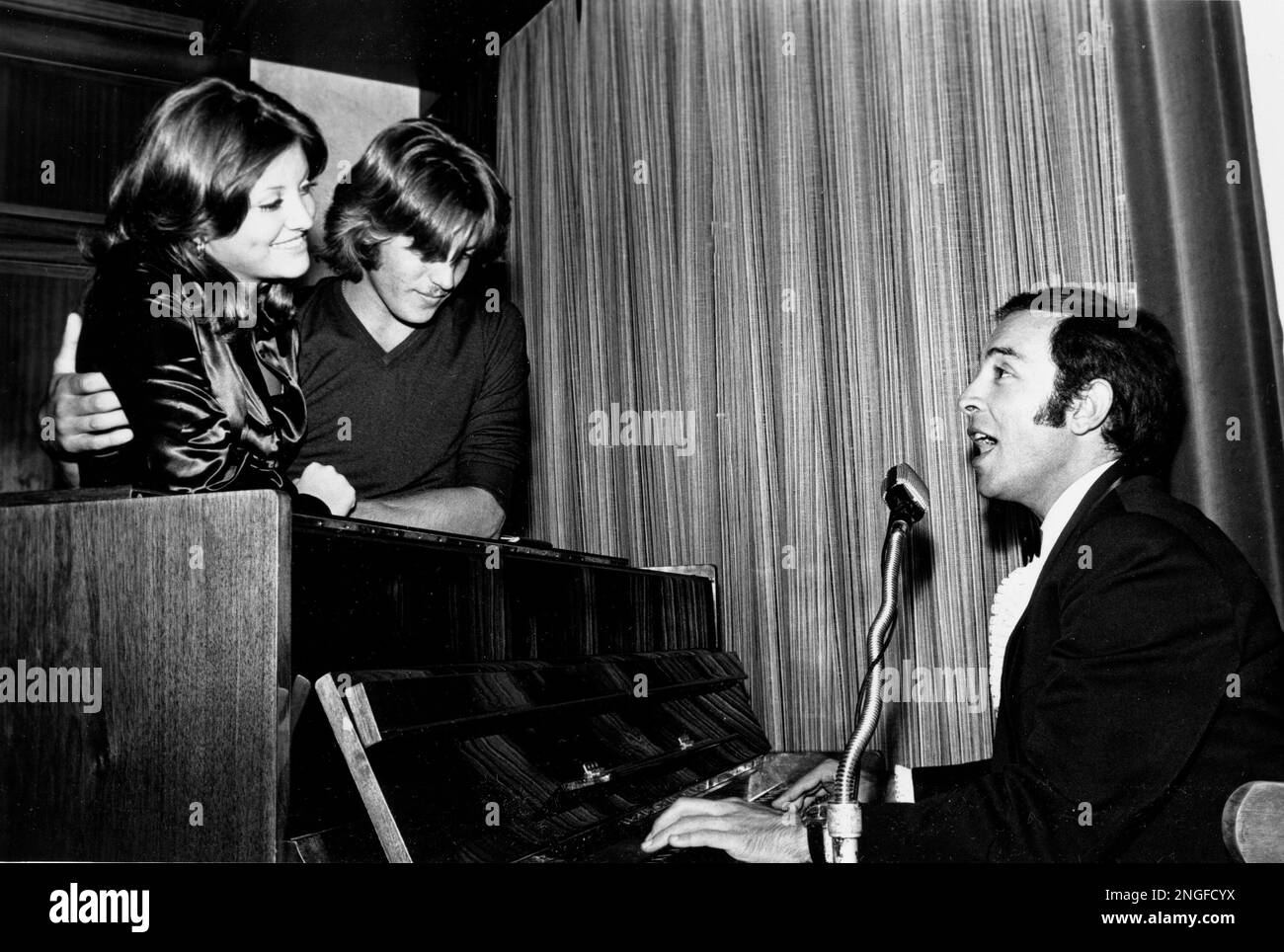Singer and pianist Gene Maalouf, right, performs for Lebanon's Miss ...