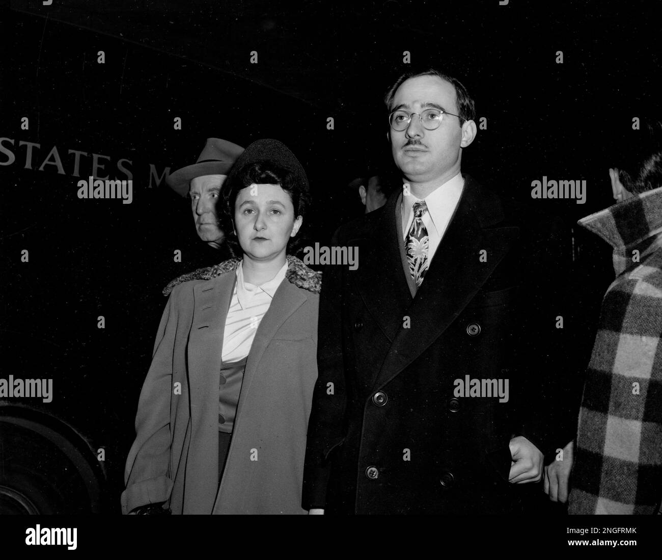 Julius Rosenberg and his wife, Ethel, arrive at Federal Courthouse for ...