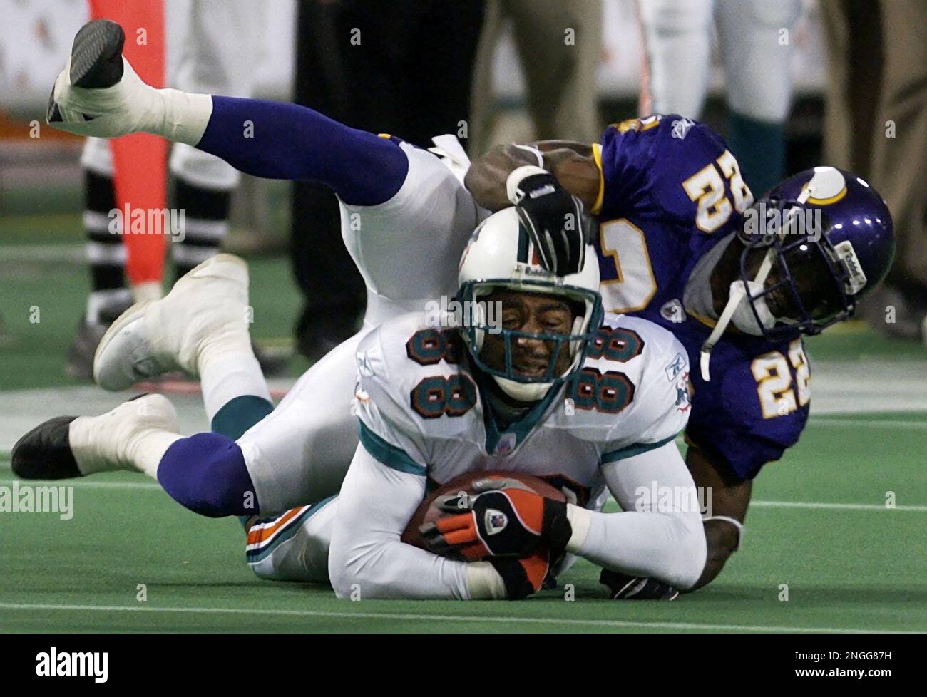 1 Dec 2002: Cris Carter of the Miami Dolphins before the Dolphins 38-21  loss to the Buffalo Bills at Ralph Wilson Stadium in Buffalo, NY. Mandatory  Credit: Jerome Davis/Icon SMI (Icon Sportswire