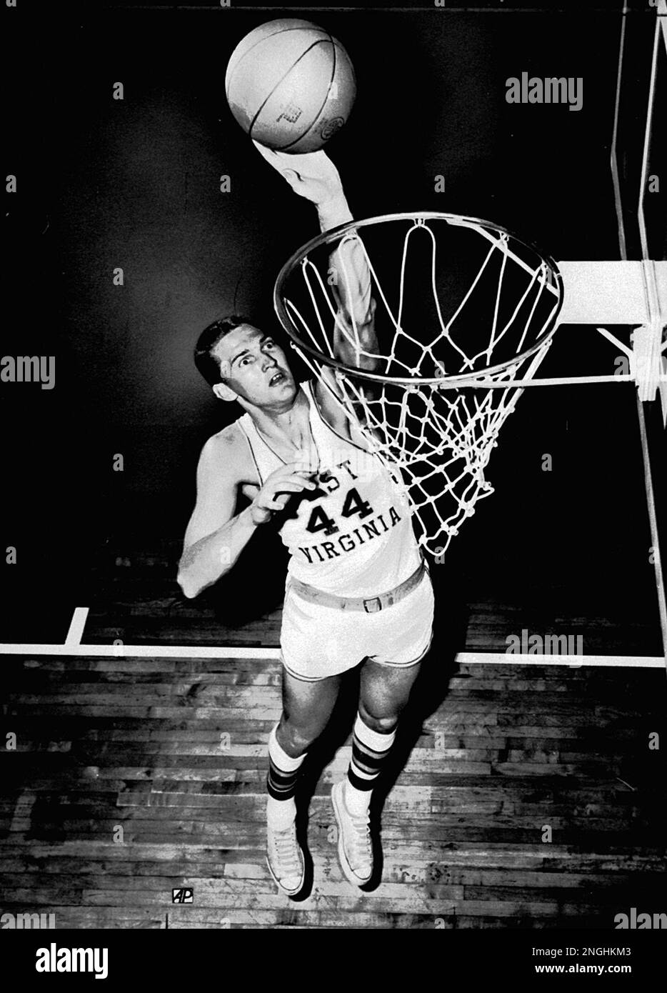 west-virginia-university-basketball-star-jerry-west-takes-a-practice