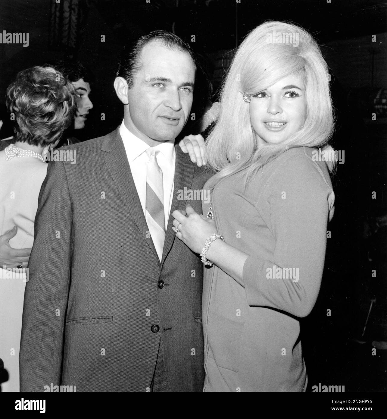Actress Jayne Mansfield And Her Lawyer Samuel Brody Are Photographed On Actress Jayne Mansfield And Her Lawyer Samuel Brody Are Photographed On