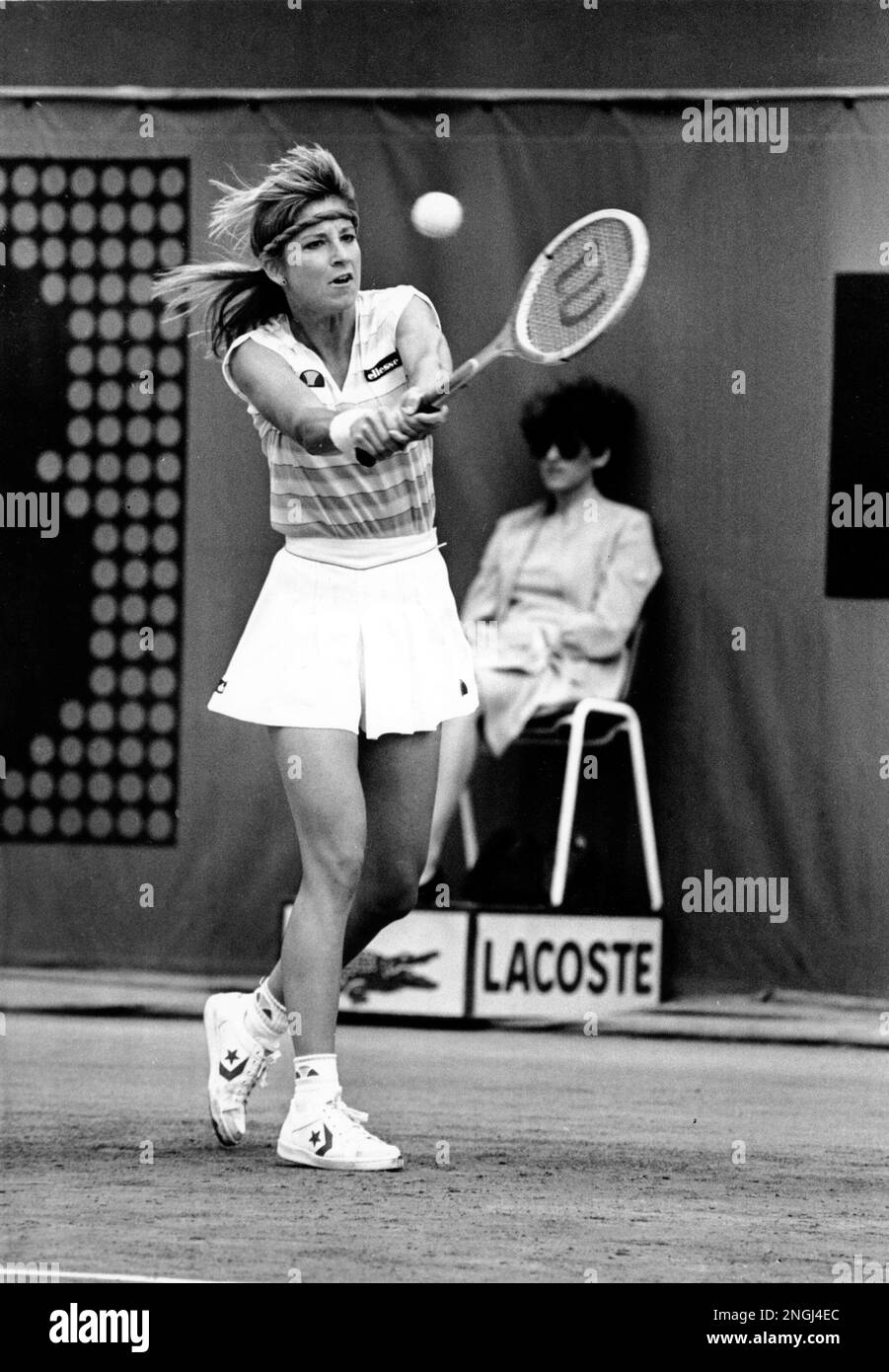 American tennis player Chris Evert Lloyd outstrikes Andrea Jaegar of the  United States at the Roland-Garros stadium in Paris, France on June 2,  1983. (AP Photo/Langevin Stock Photo - Alamy