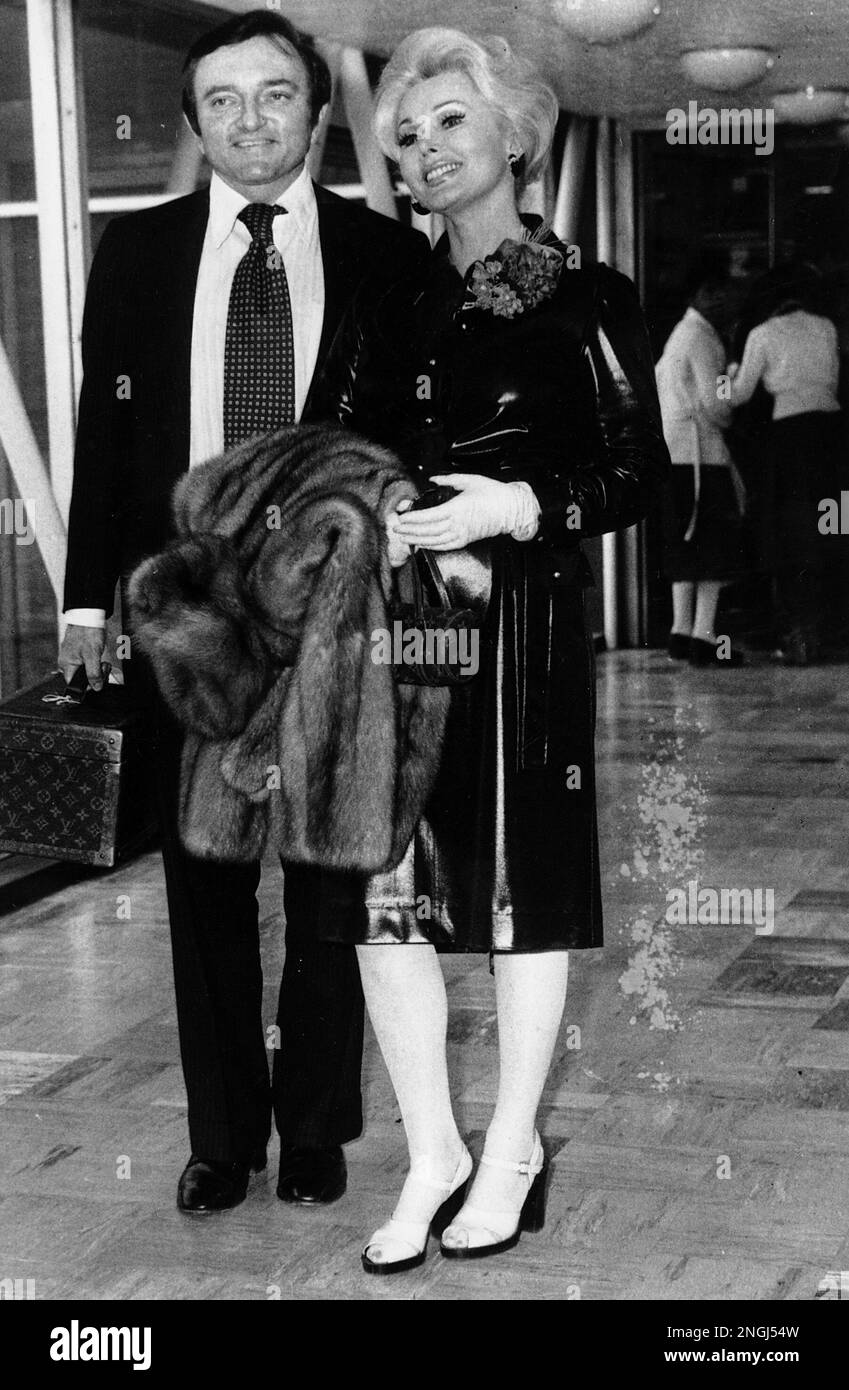 Zsa Zsa Gabor stands with her sixth husband, inventor Jack Ryan, at