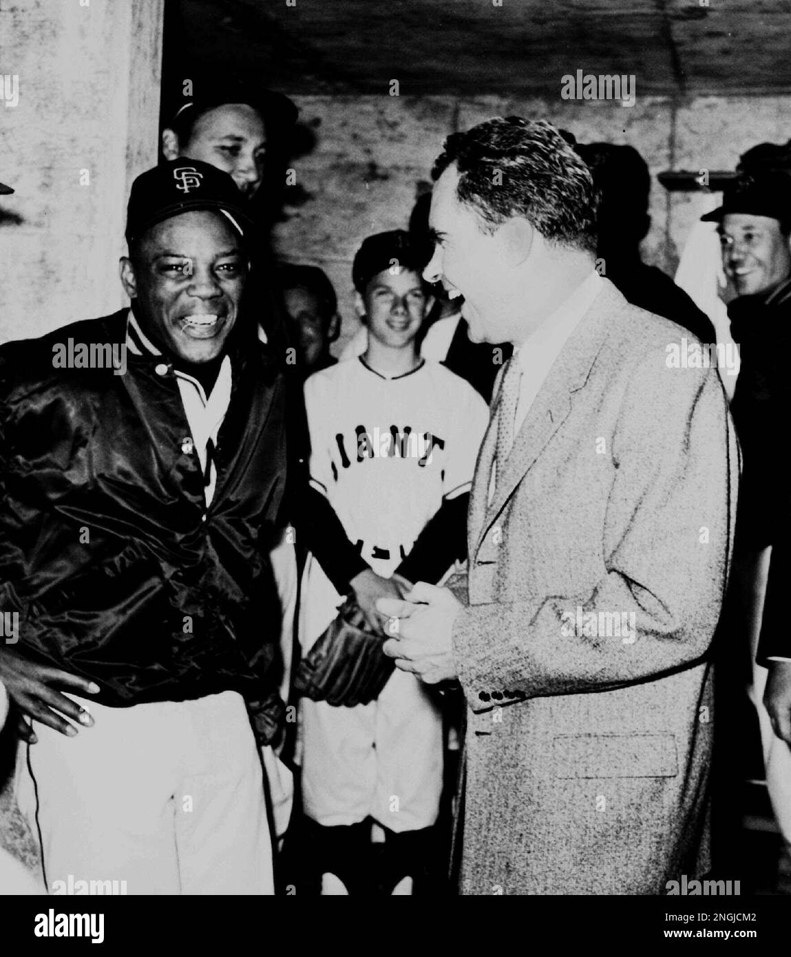 San Francisco Giants outfielder Willie Mays, left, and Vice President ...