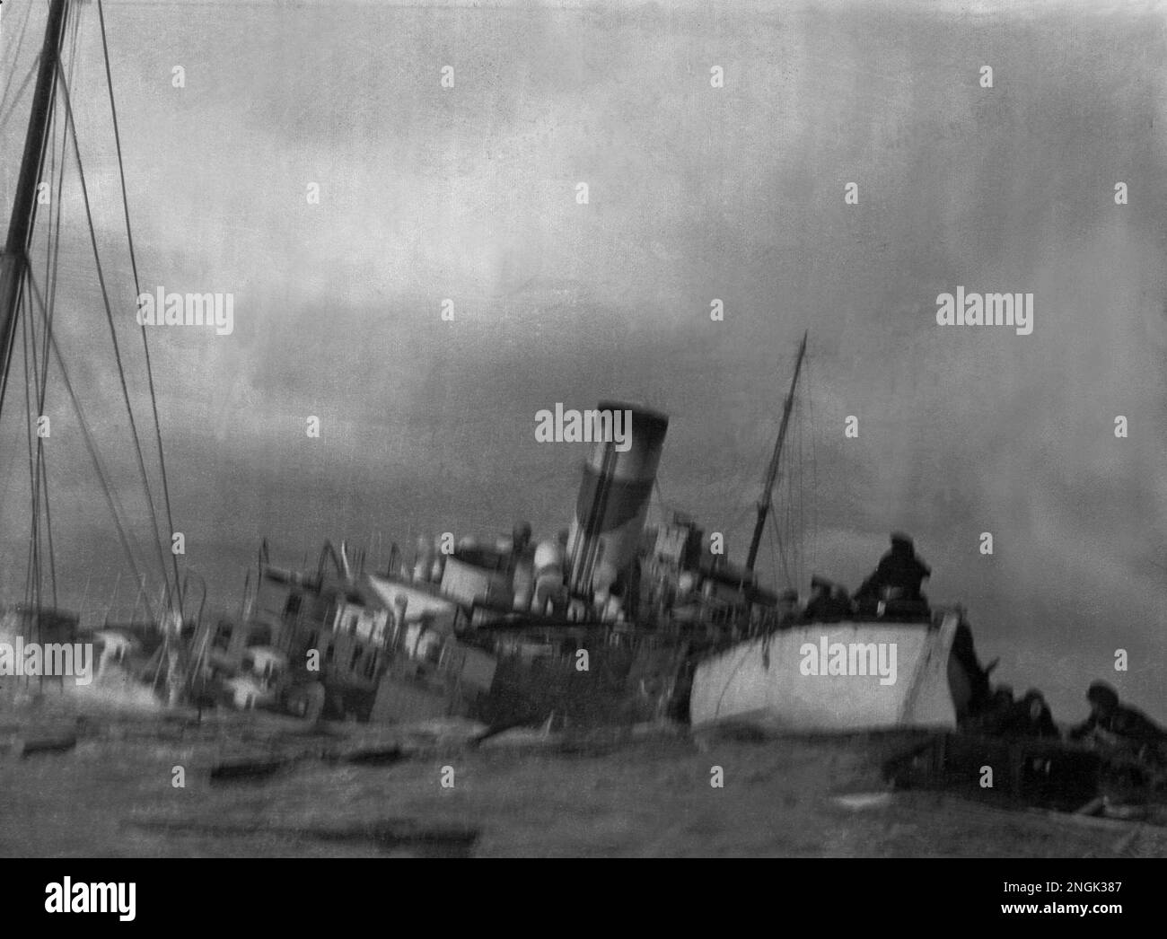 Shipbucket Rajput The 16,644-ton Rajputana founders as the last lifeboat pulls away in ...