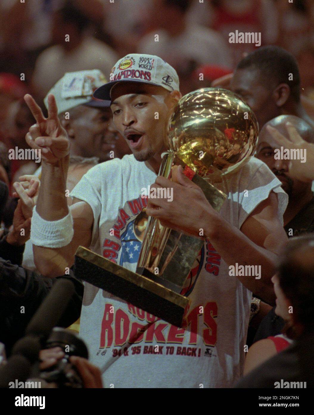 Robert Horry picks '95 Rockets, '01 Lakers as his favorite NBA titles