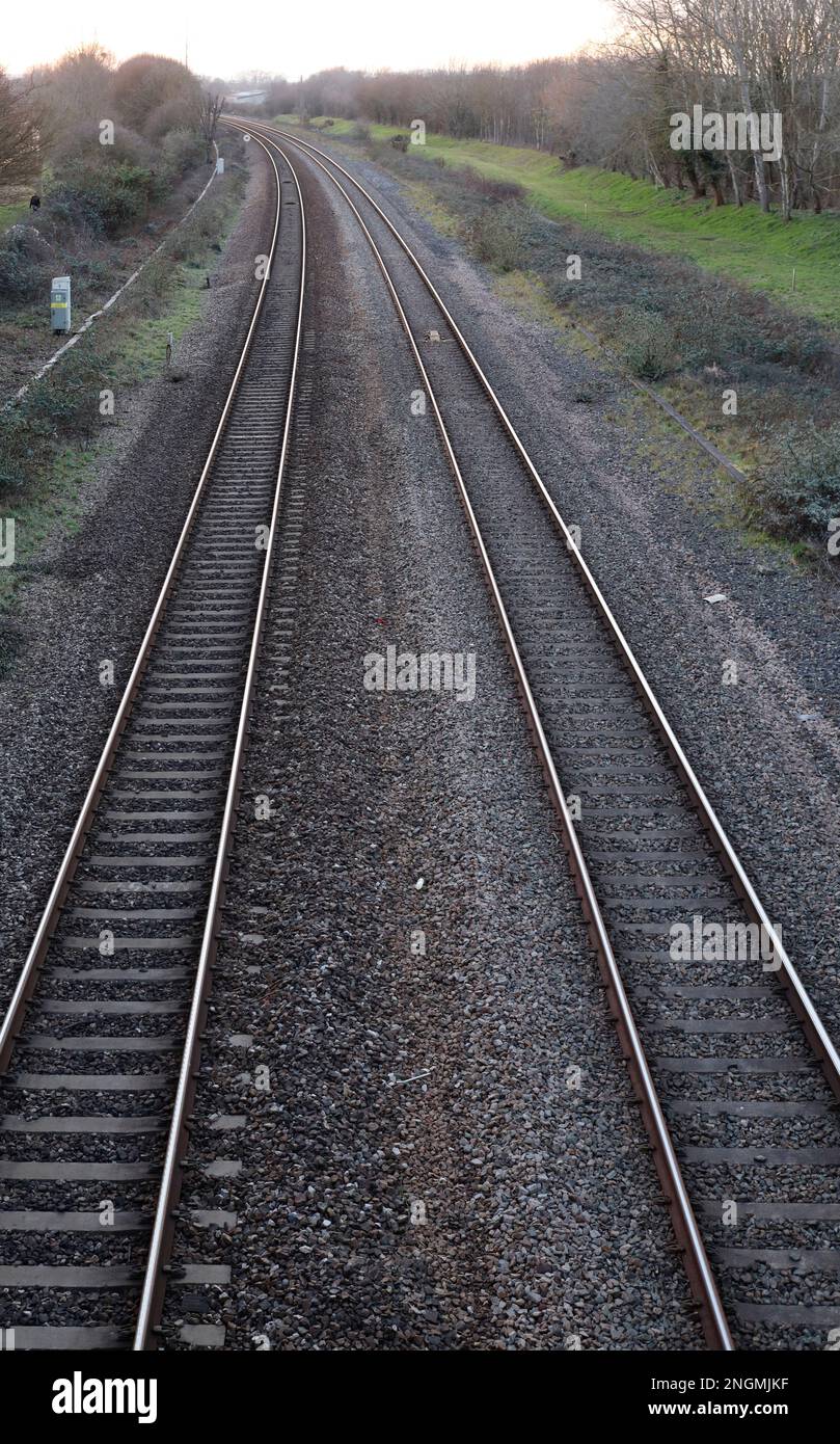Emty train line, Great Western Main Line, approaching Taunton at the River Tone, Bathpool Bridge, Bathpool, Taunton, Somerset, Englan Stock Photo