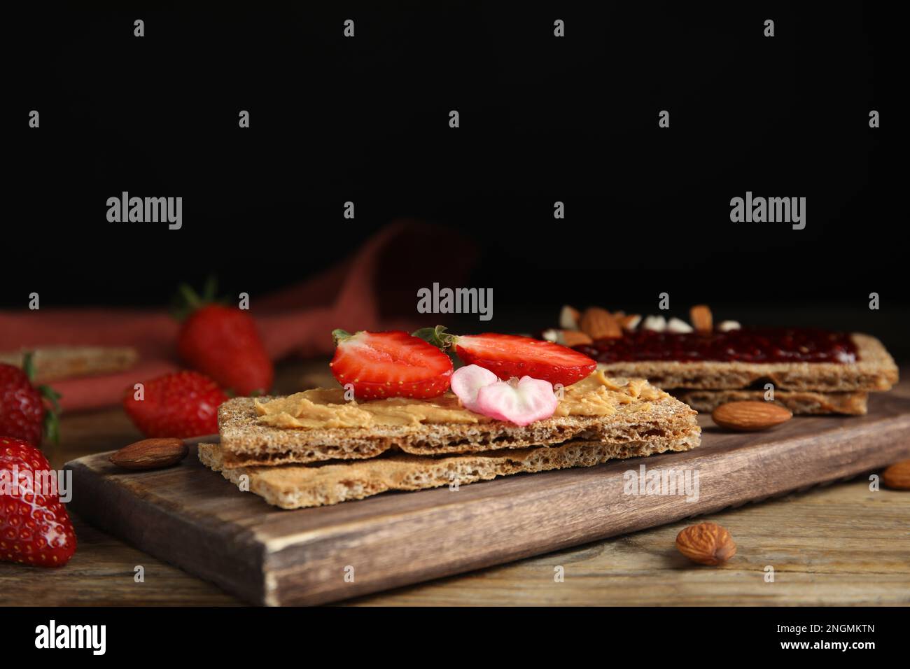Rye cracker peanut butter hi-res stock photography and images - Alamy