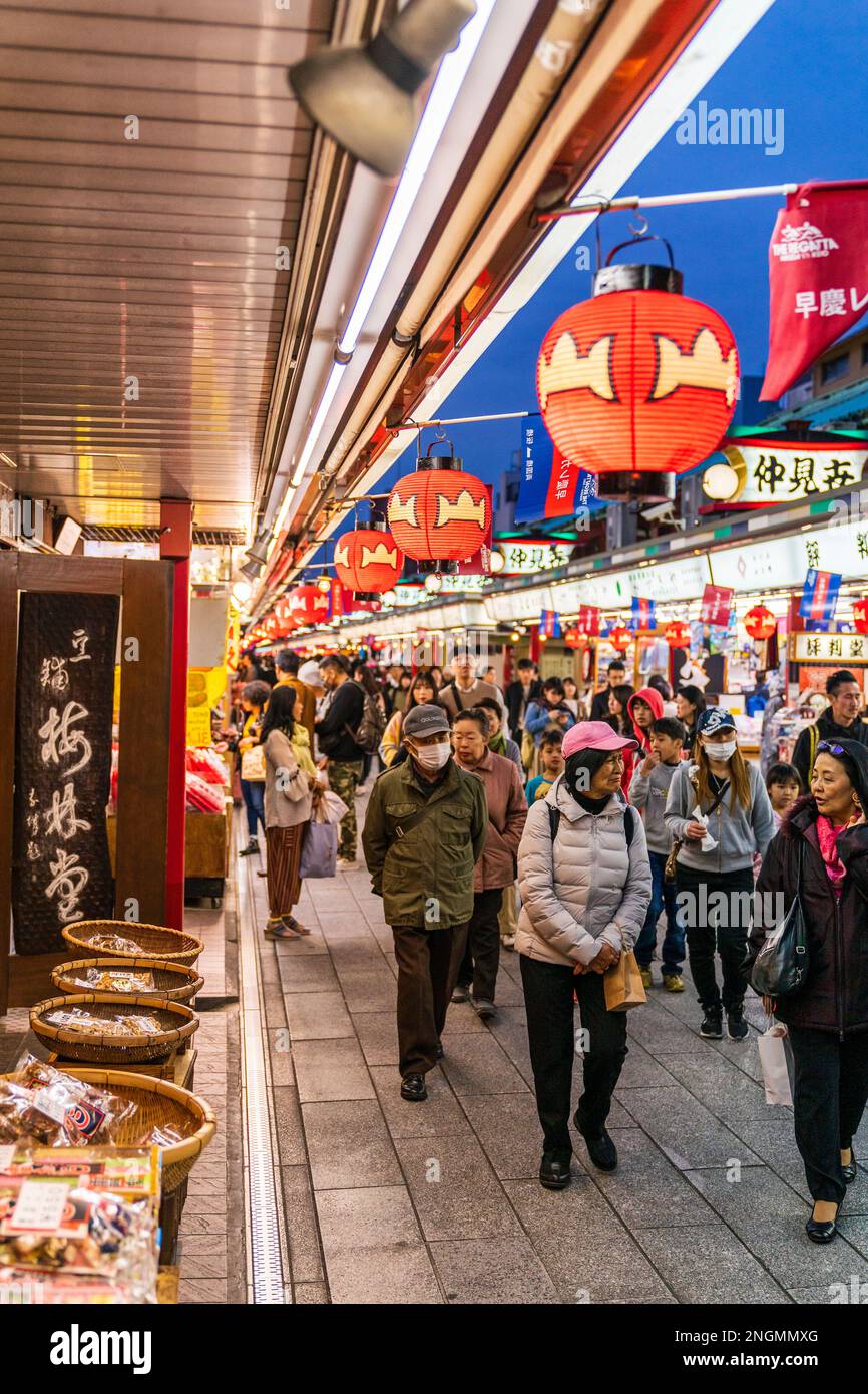 Tokyo, Asakusa shrine and Se…