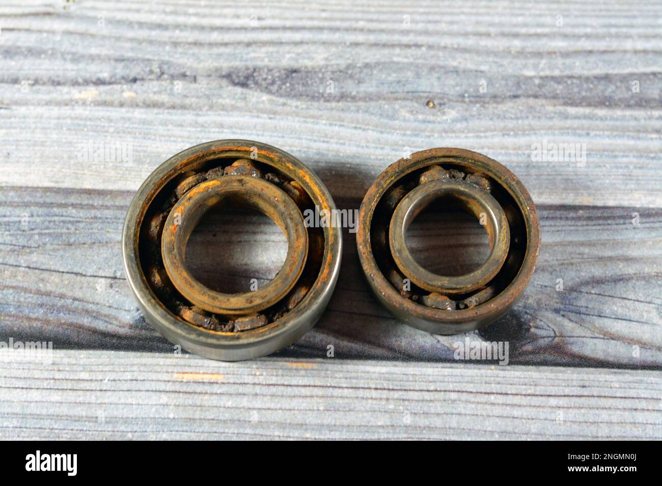 ball bearing kit and oil seal that were replaced with new ones, washing