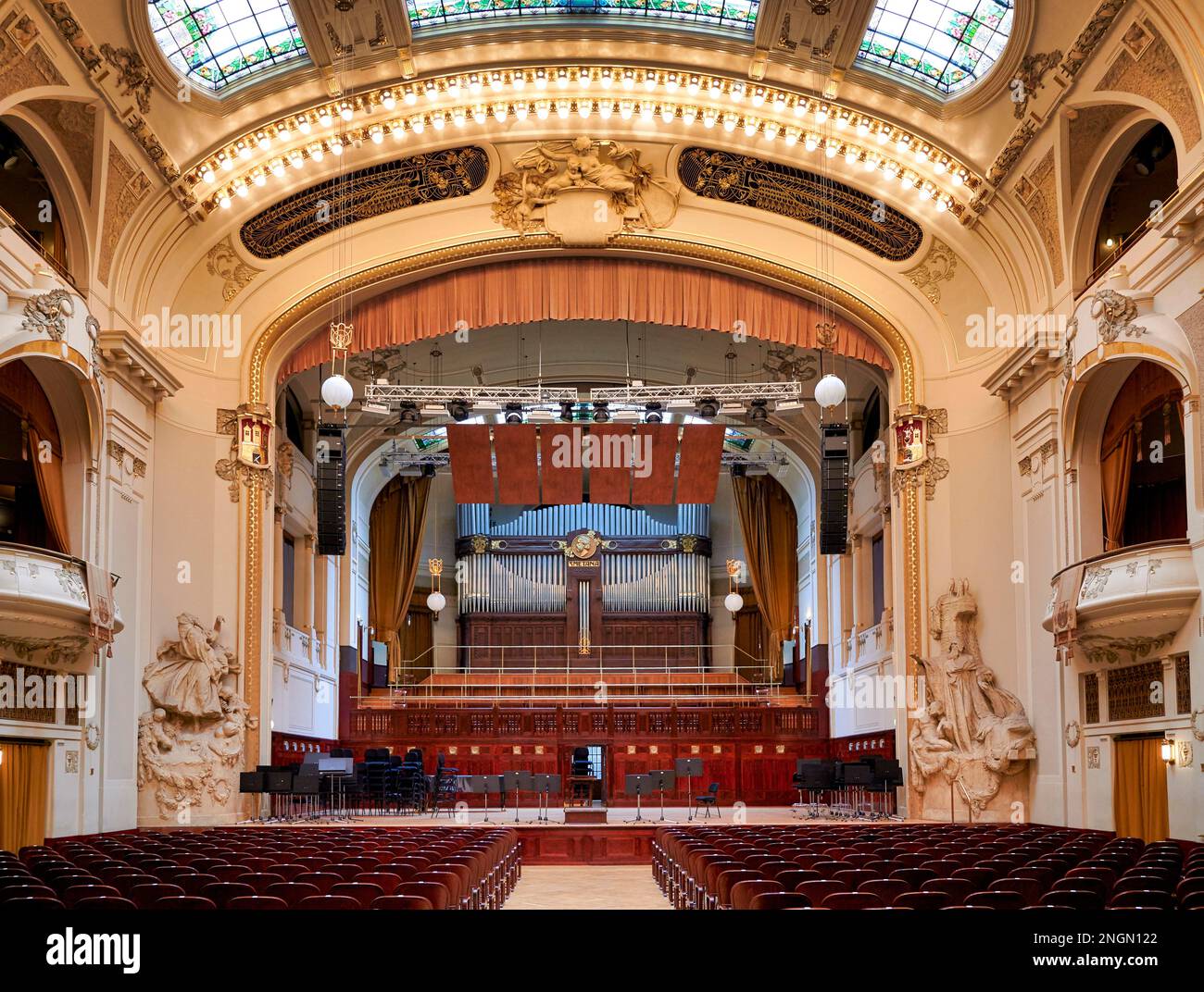 Prague Czech Republic. The Smetana Hall inside Municipal House Stock ...