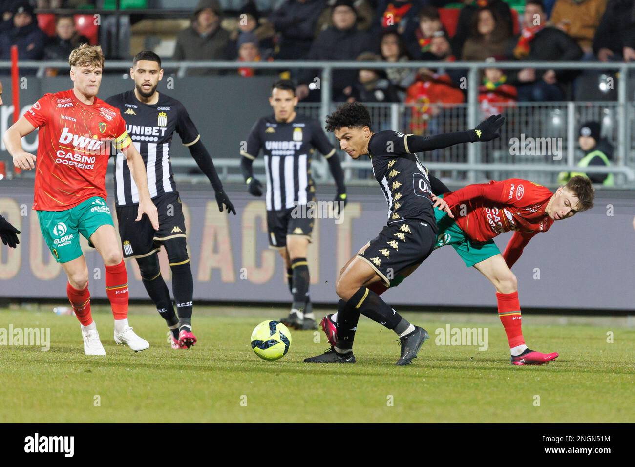 Charleroi s Mehdi Boukamir And Oostende s Nick Batzner Fight For The charleroi-s-mehdi-boukamir-and-oostende-s-nick-batzner-fight-for-the