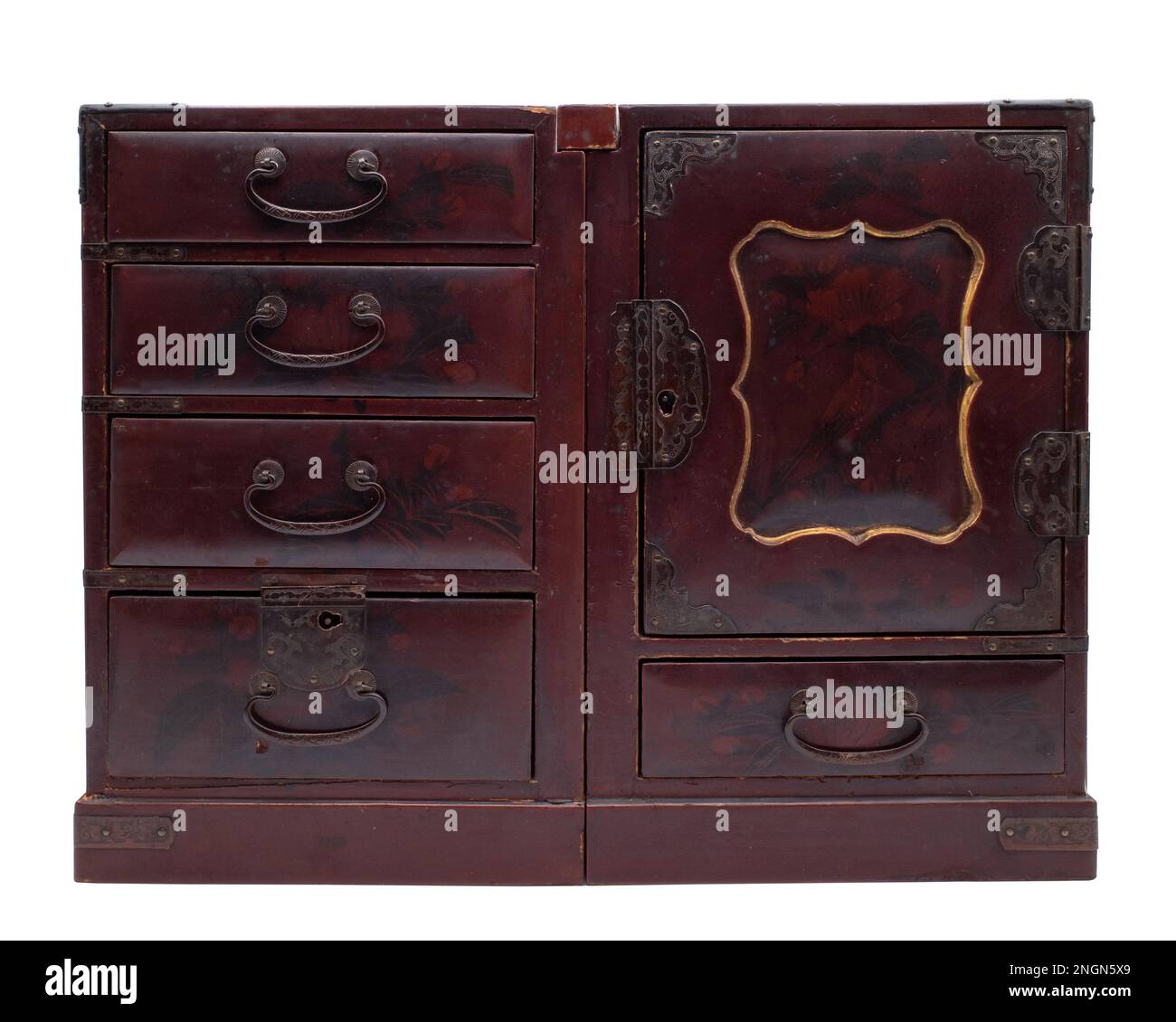 Japanese gilt lacquer box hi res stock photography and images Alamy