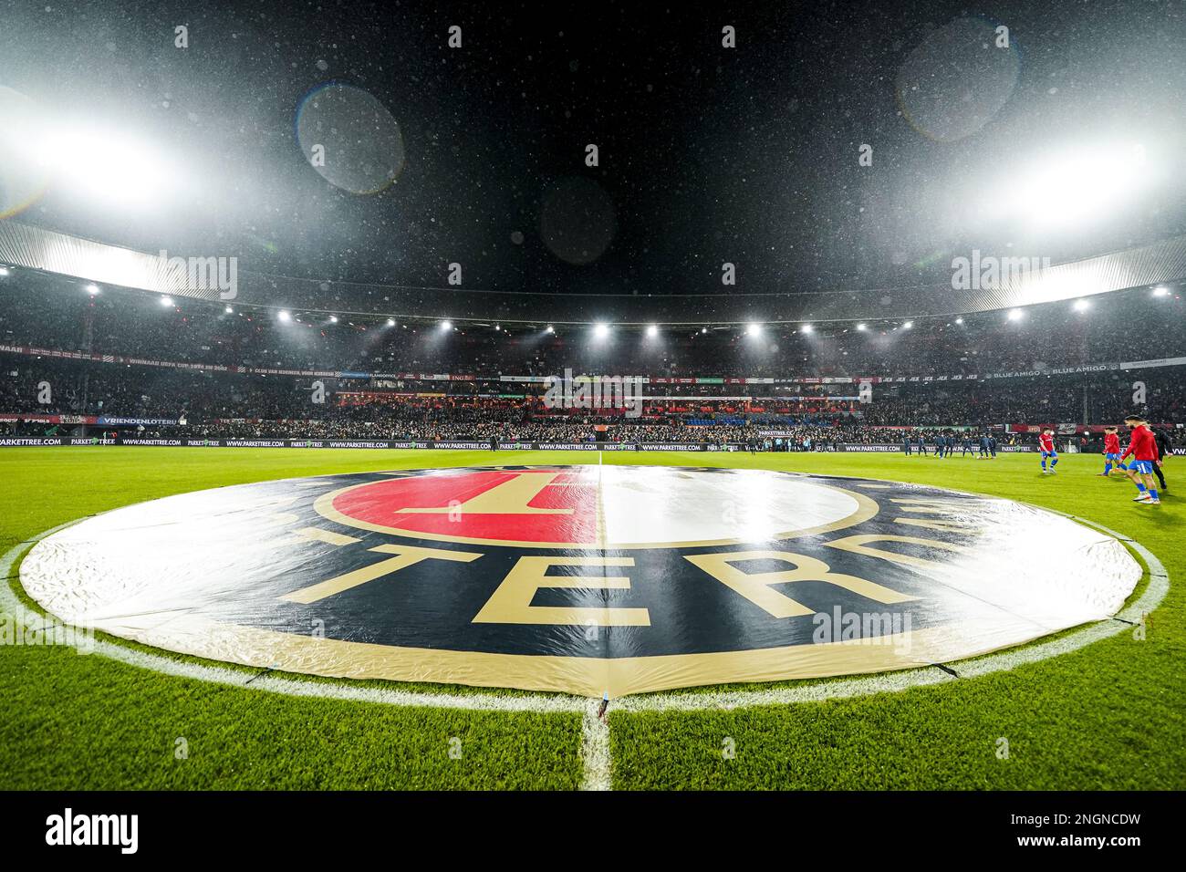 Rotterdam - Overview of the stadium during the match between Feyenoord v AZ Alkmaar at Stadion Feijenoord De Kuip on 18 February 2023 in Rotterdam, Netherlands. (Box to Box Pictures/Tom Bode) Stock Photo