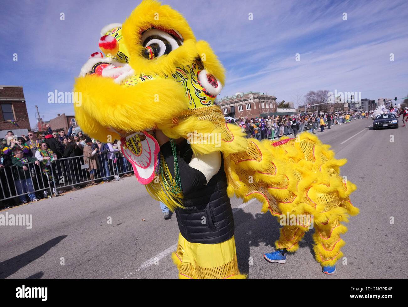 mardi gras parades saturday