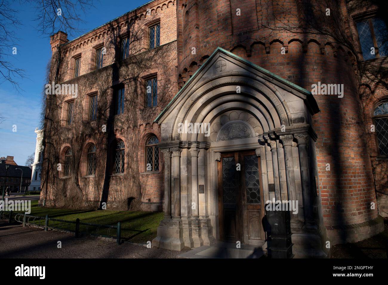Kungshuset, King's House, covered in vines, Lund University, Lund