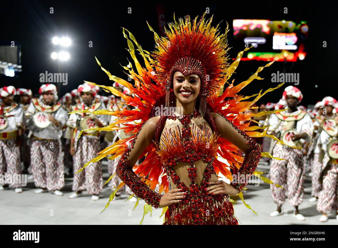 Rio De Janeiro, Brazil. 19th Feb, 2023. Wenny Isa, queen of the drums of  GRES Unidos de Bangu during the Serio Ouro Samba Schools Parade of Rio  Carnival, held at the Marques