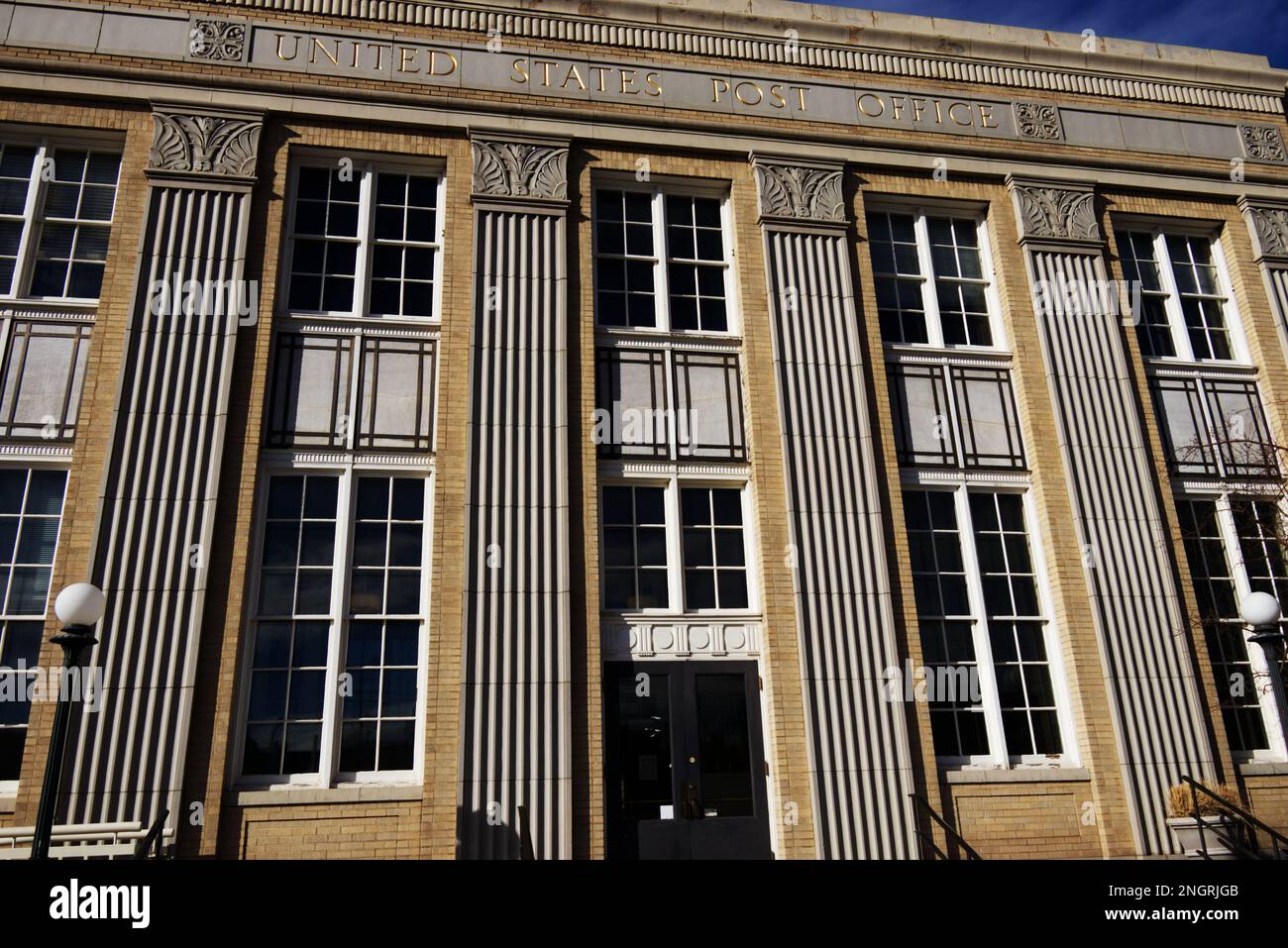United States Post Office building in downtown Bend, Oregon Stock Photo