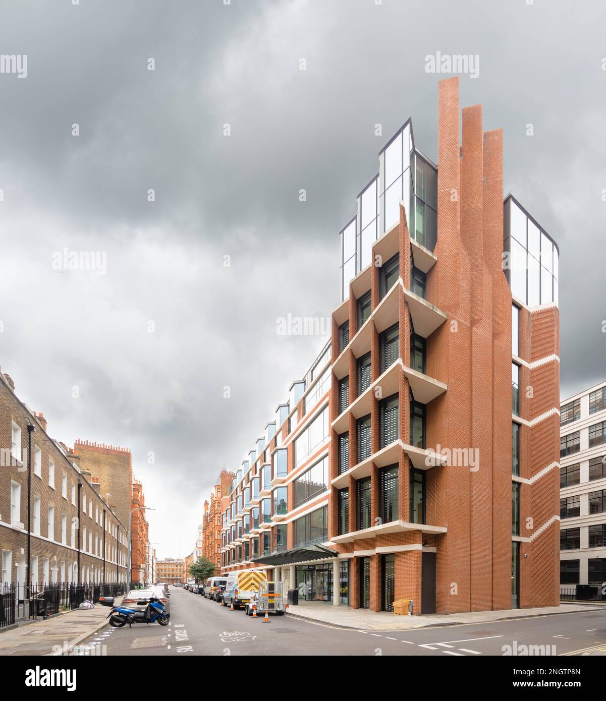 London, England, UK UCL Dental Hospital by Pilbrow & Partners Stock