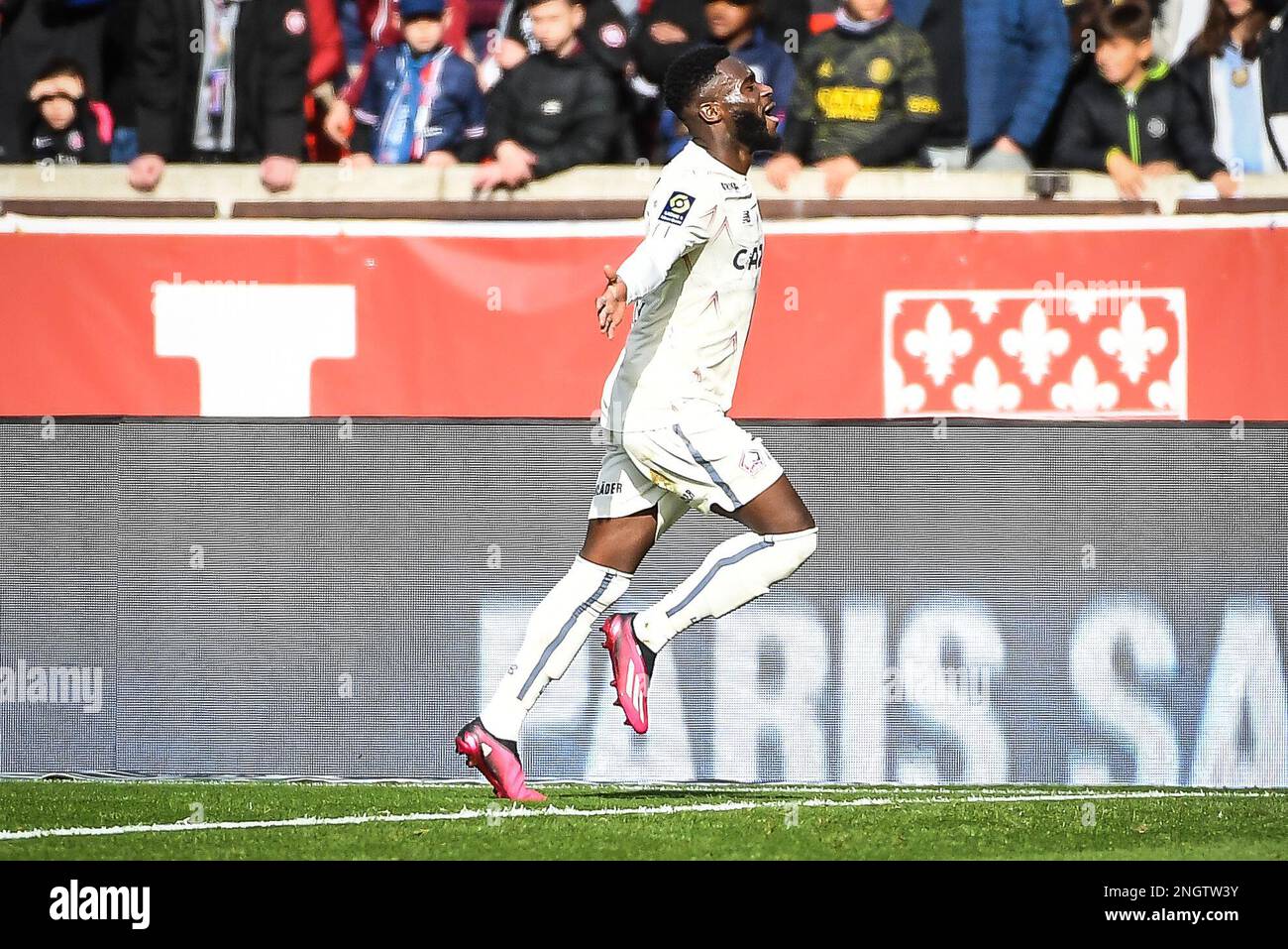 Paris, France, France. 19th Feb, 2023. Jonathan BAMBA of Lille celebrates  his goal during the Ligue 1 match between Paris Saint-Germain (PSG) and  Lille OSC (LOSC) at Parc des Princes Stadium on