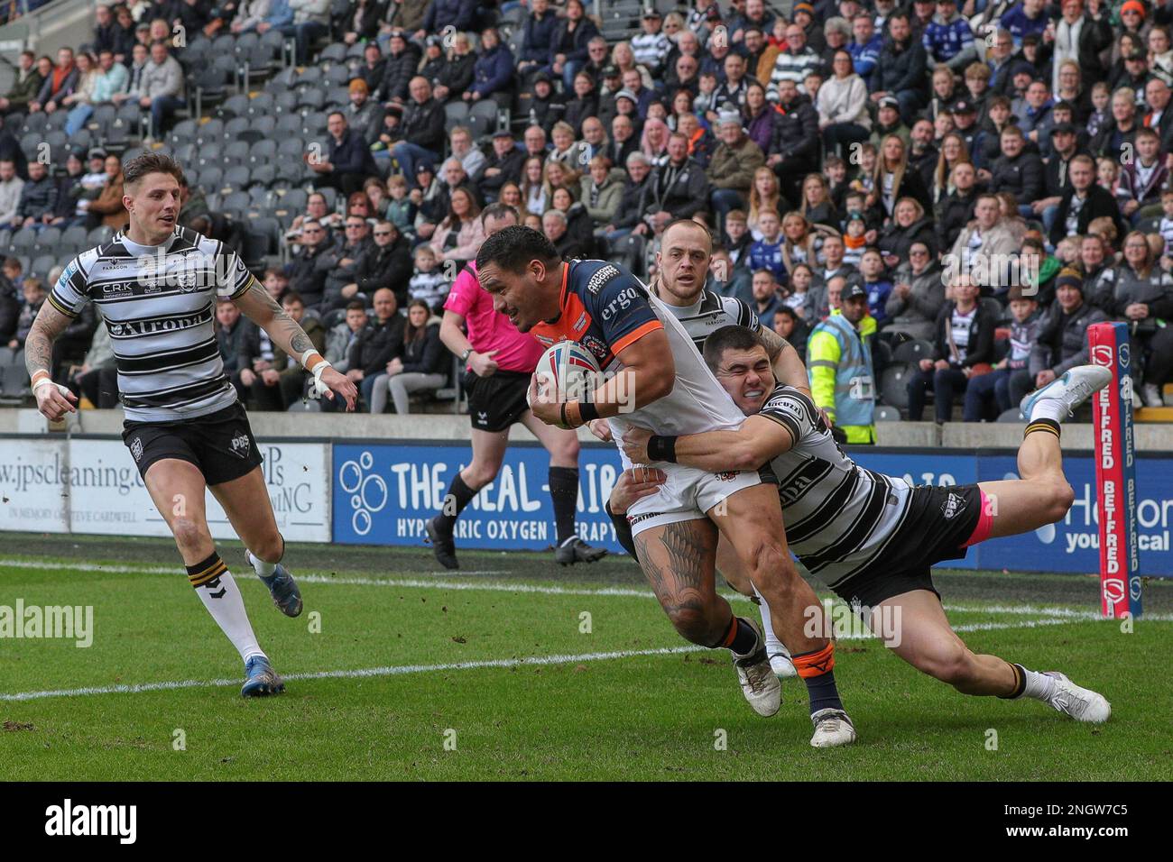 Castleford Rides Insane Rides Bureta faraimo castleford tigers 2023 hi-res stock photography and ...