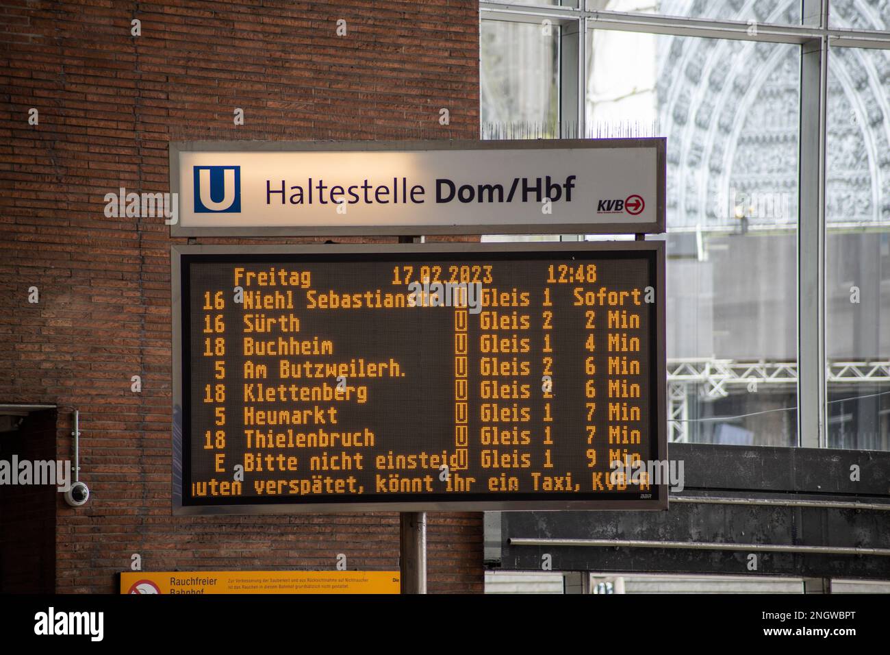 Cologne, Germany: Departure board at the Dom Station. Credit: Sinai Noor/Alamy Stock Photo