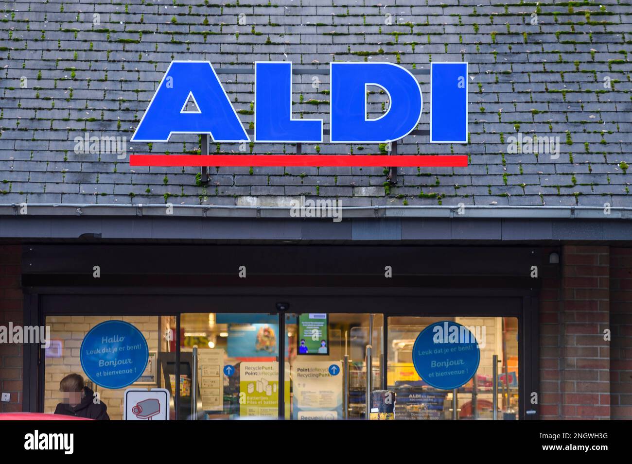 Aldi shop | Les magasins Aldi Stock Photo - Alamy