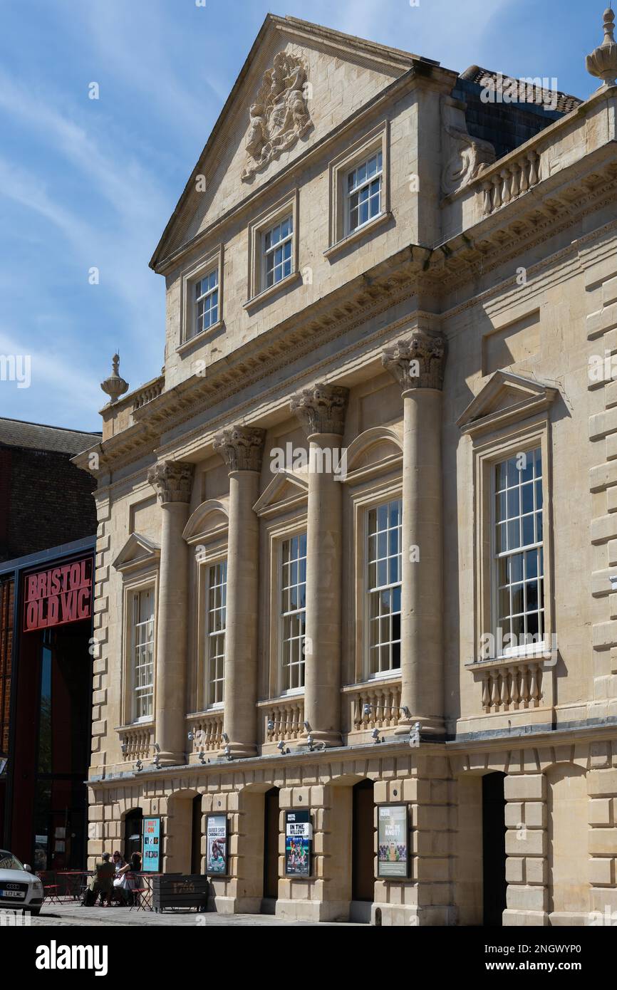 The old vic theater hi-res stock photography and images - Alamy
