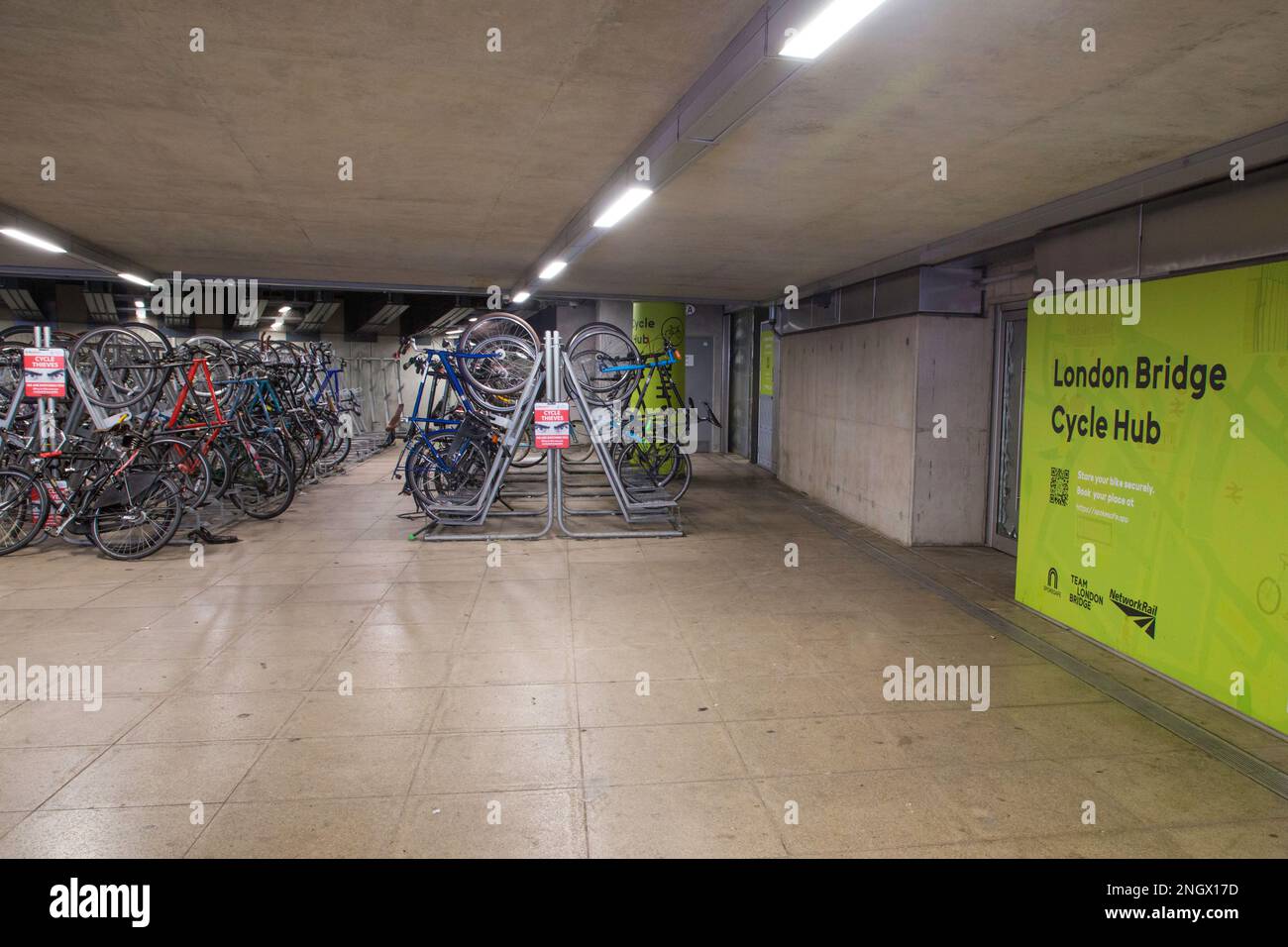 London Bridge Cycle Hub Stock Photo