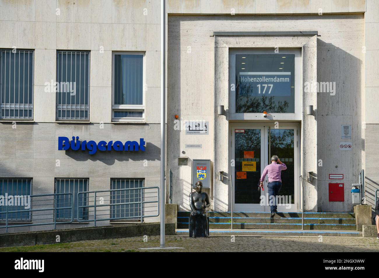 Buergeramt, Hohenzollerndamm, Wilmersdorf, Berlin, Germany Stock Photo