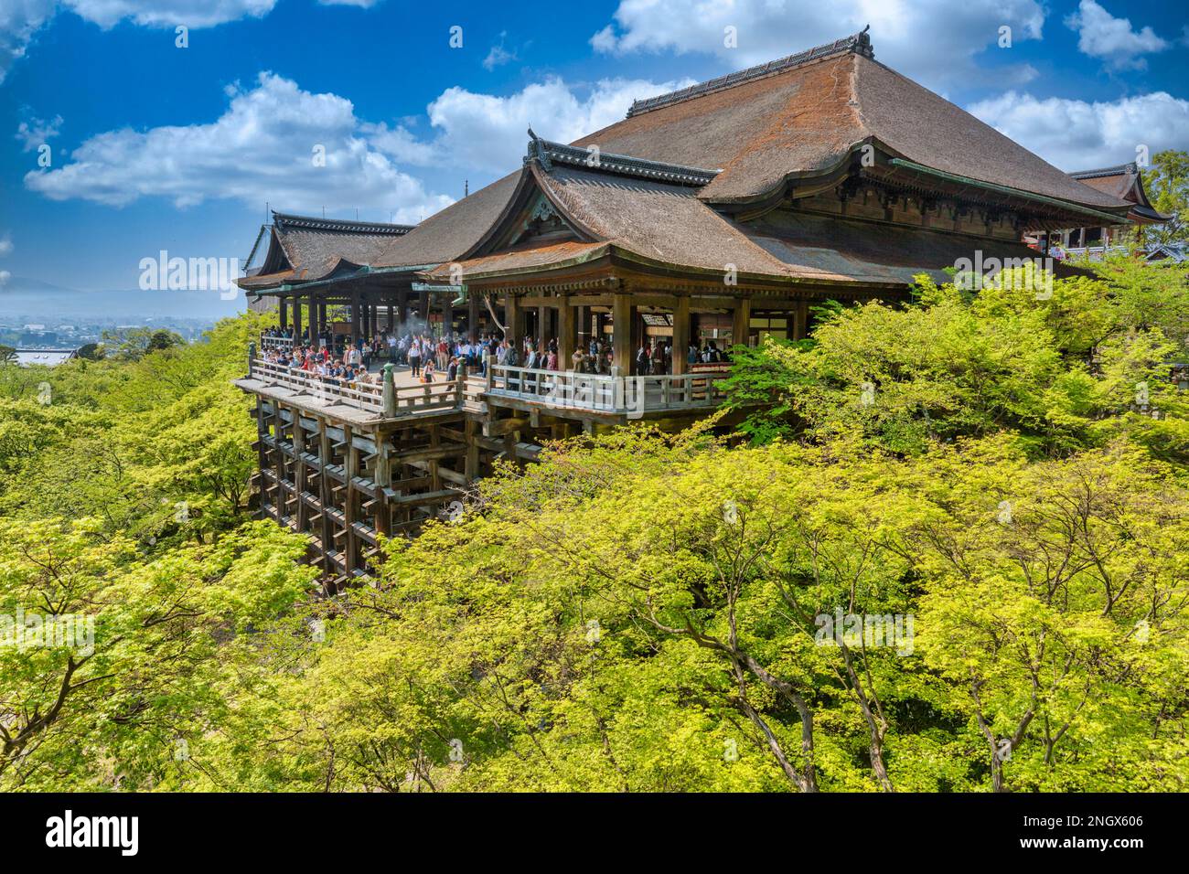 Kyoto Japan Kiyomizu Dera Shrine Stock Photo Alamy Kyoto Japan Kiyomizu Dera Shrine Stock Photo Alamy