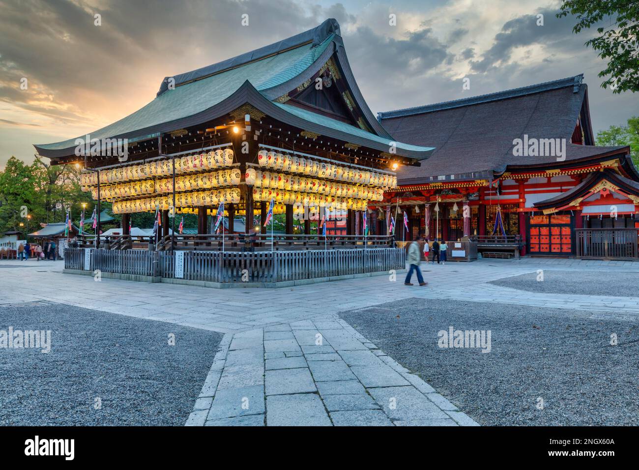Yasaka shrine history hi-res stock photography and images - Alamy