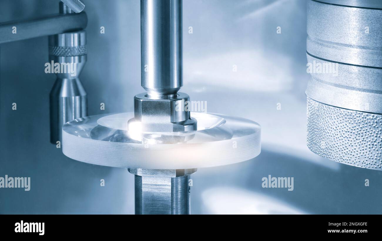 Lens manufacturing in modern laboratory Stock Photo Alamy