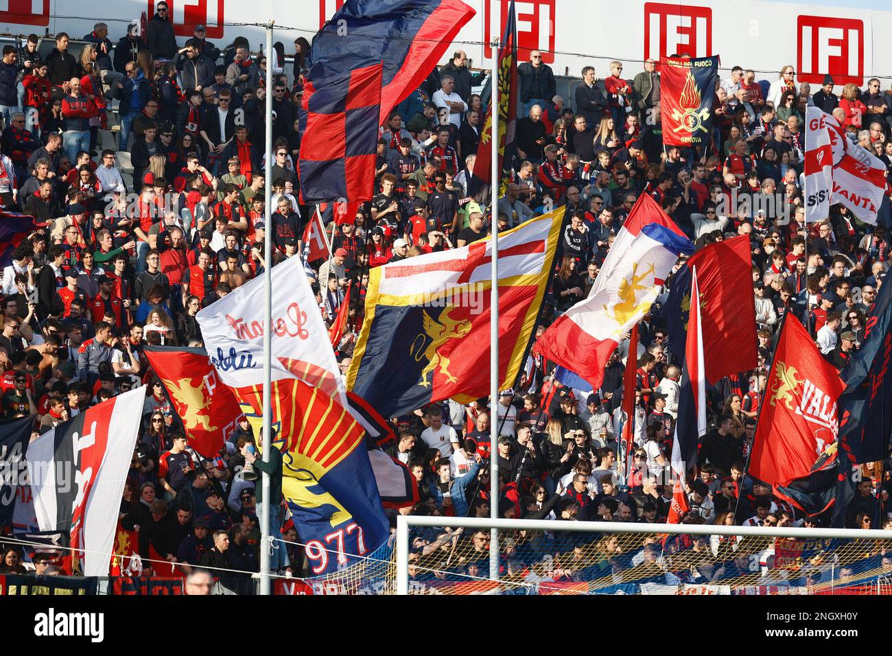 Modena fc fans hi-res stock photography and images - Alamy