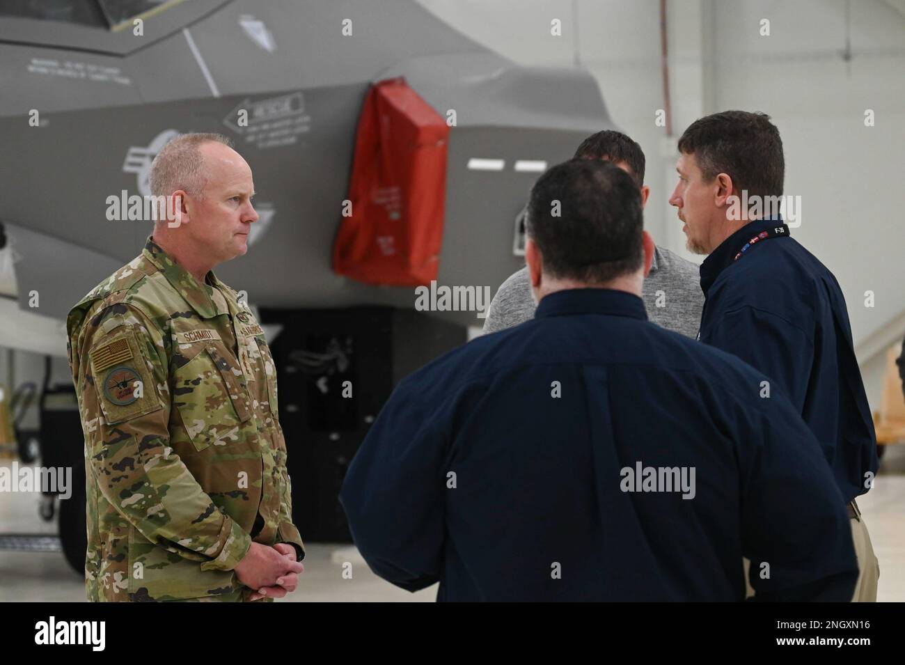 F35 fighter jet ejection seat hi-res stock photography and images - Alamy